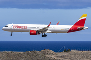 Iberia Express Airbus A321-251NX (EC-NUD) at  Gran Canaria, Spain