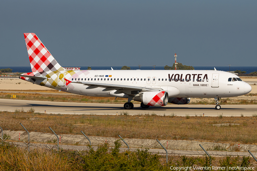 Volotea Airbus A320-214 (EC-NUO) | Photo 637553