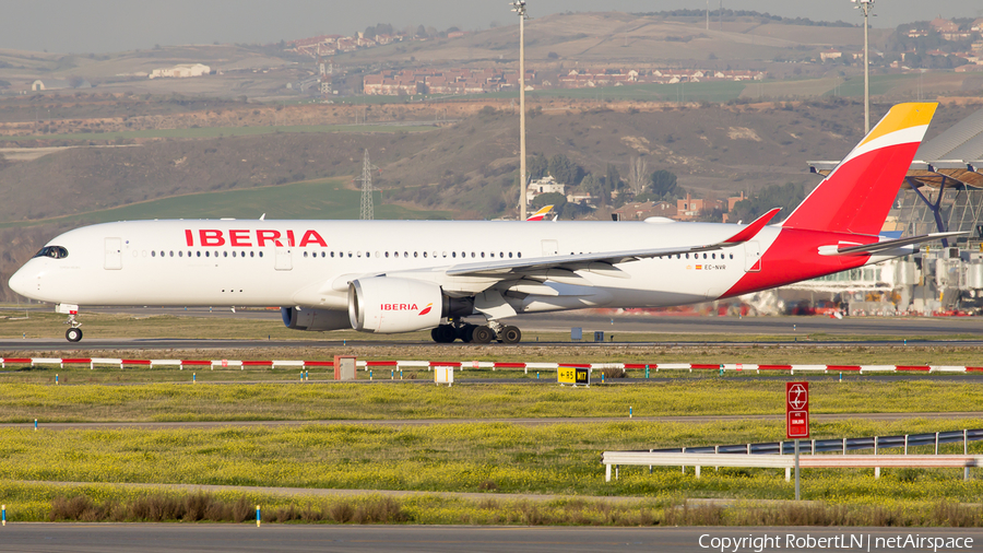 Iberia Airbus A350-941 (EC-NVR) | Photo 595267