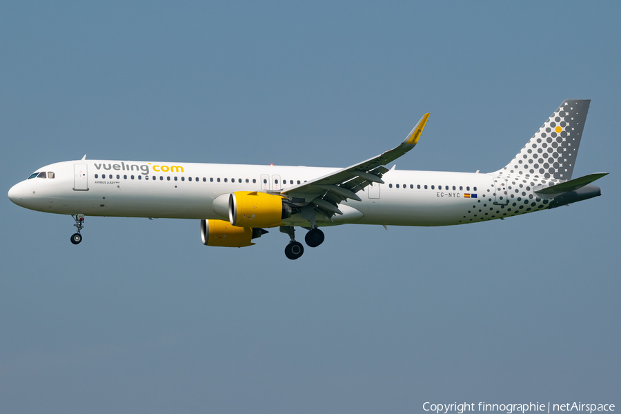 Vueling Airbus A321-271NX (EC-NYC) | Photo 571980