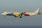 Vueling Airbus A321-271NX (EC-NYD) at  Gran Canaria, Spain