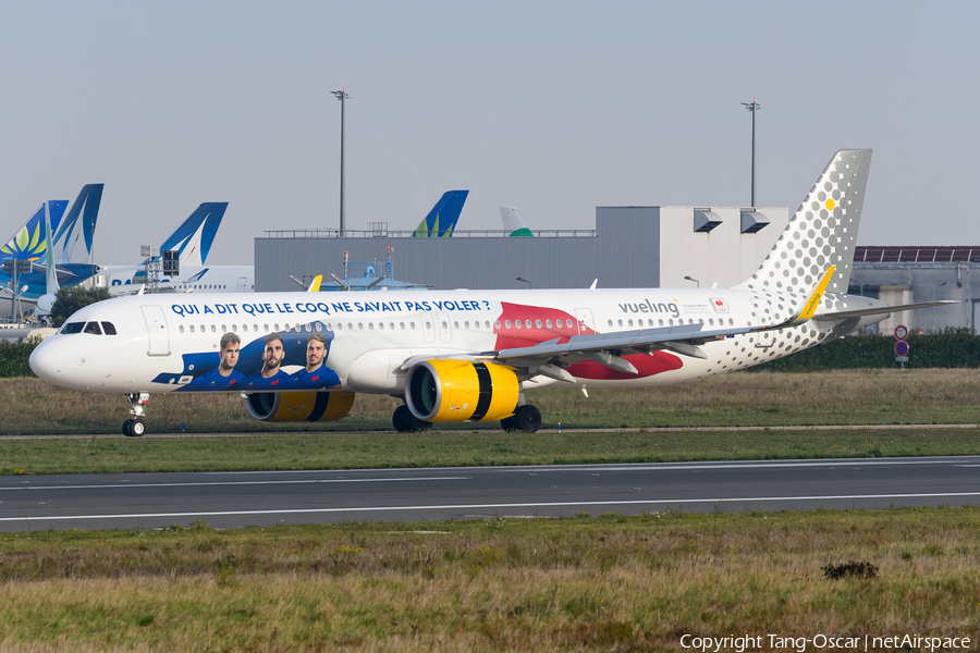 Vueling Airbus A321-271NX (EC-NYD) | Photo 601314