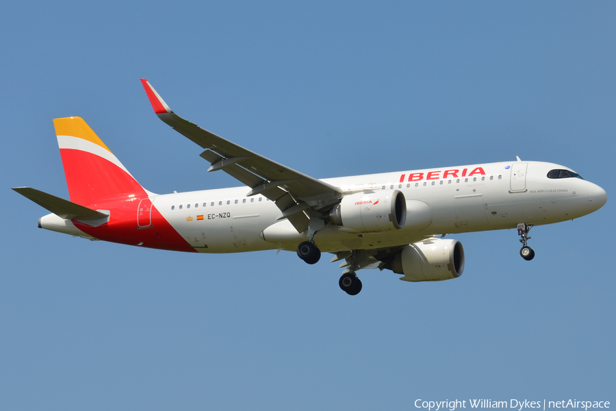 Iberia Airbus A320-251N (EC-NZQ) | Photo 659500