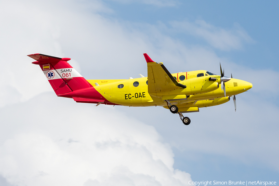 Babcock MCS Beech King Air 250 (EC-OAE) | Photo 625207