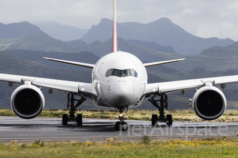Iberia Airbus A350-941 (EC-OAX) at  Tenerife Norte - Los Rodeos, Spain