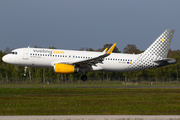 Vueling Airbus A320-232 (EC-ODN) at  Hamburg - Fuhlsbuettel (Helmut Schmidt), Germany