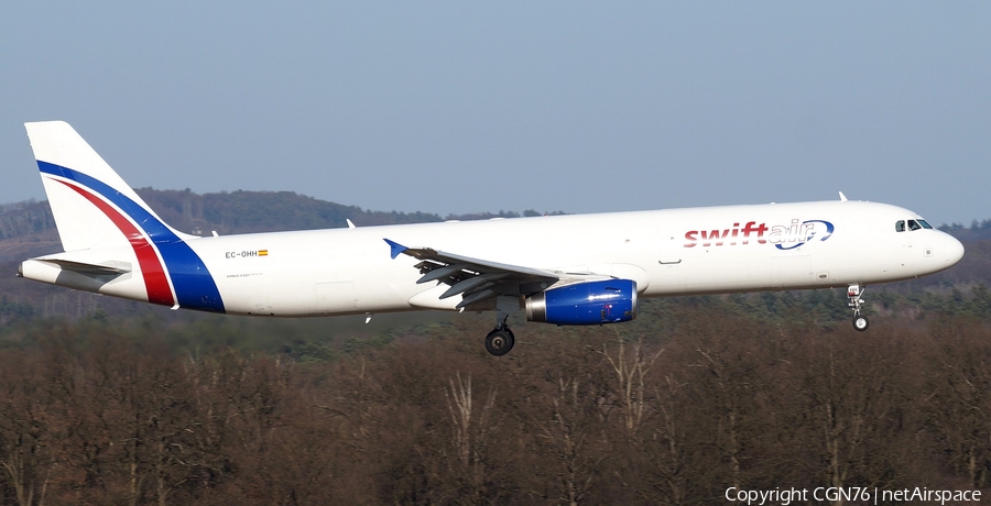 Swiftair Airbus A321-231(P2F) (EC-OHH) | Photo 667338