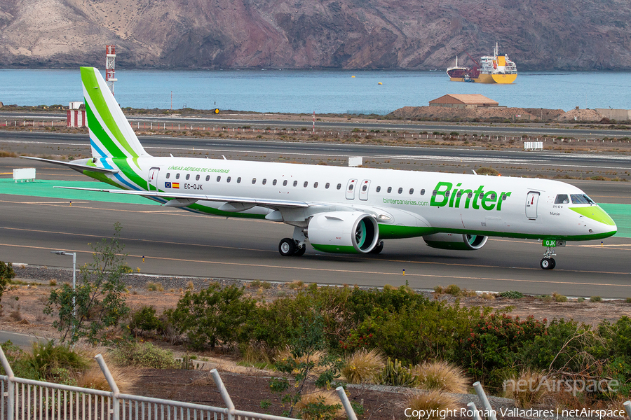 Binter Canarias Embraer ERJ-195E2 (ERJ-190-400STD) (EC-OJK) | Photo 664471