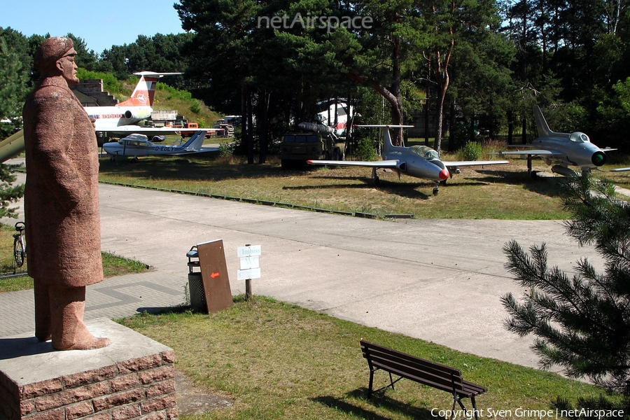 Aviation photo 51964