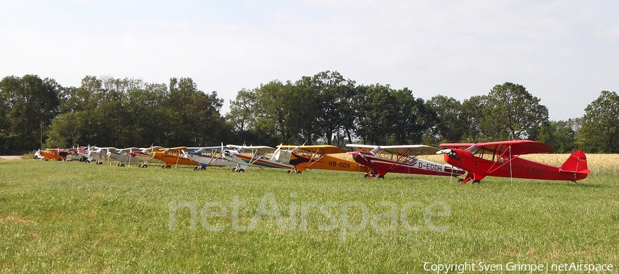 Aviation photo 332900