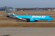 Amazon Prime Air (ASL Airlines Ireland) Boeing 737-86J(SF) (EI-AZC) at  Leipzig/Halle - Schkeuditz, Germany