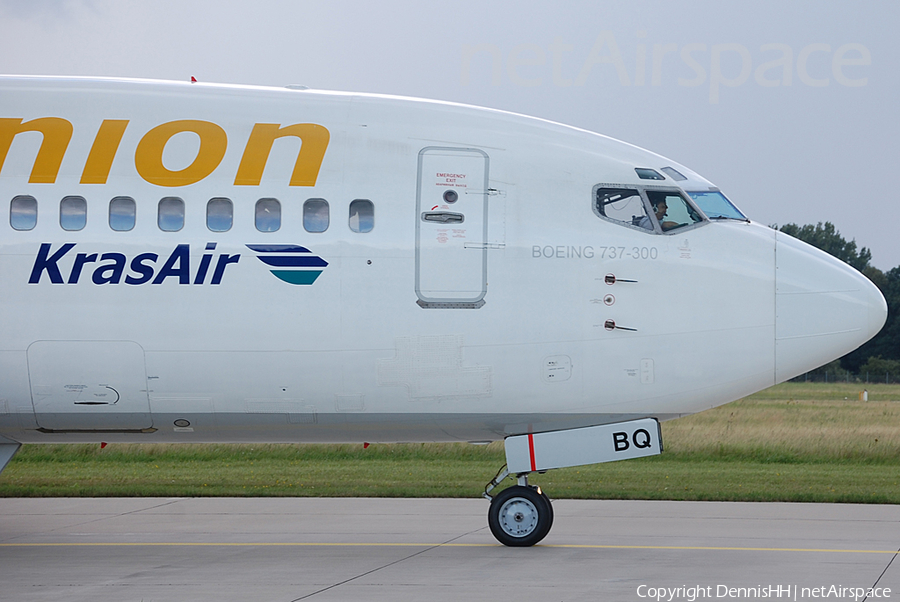 Kras Air Boeing 737-3Y0 (EI-CBQ) | Photo 392336