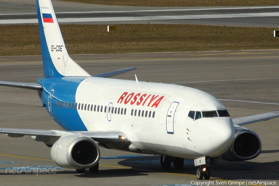 Rossiya - Russian Airlines Boeing 737-548 (EI-CDE) | Photo 12046