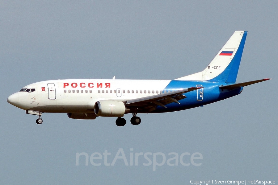Rossiya - Russian Airlines Boeing 737-548 (EI-CDE) | Photo 35717