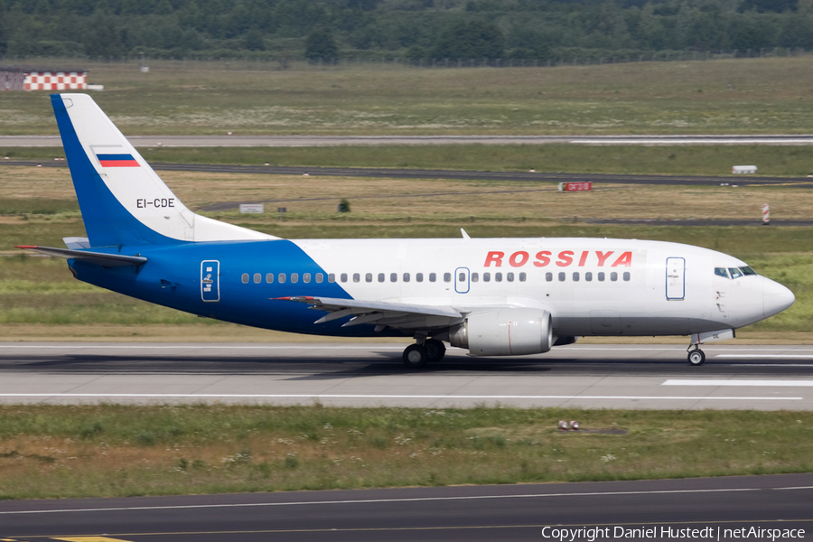 Rossiya - Russian Airlines Boeing 737-548 (EI-CDE) | Photo 543565