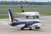 KD Avia Boeing 737-317 (EI-CHH) at  Berlin - Tegel, Germany