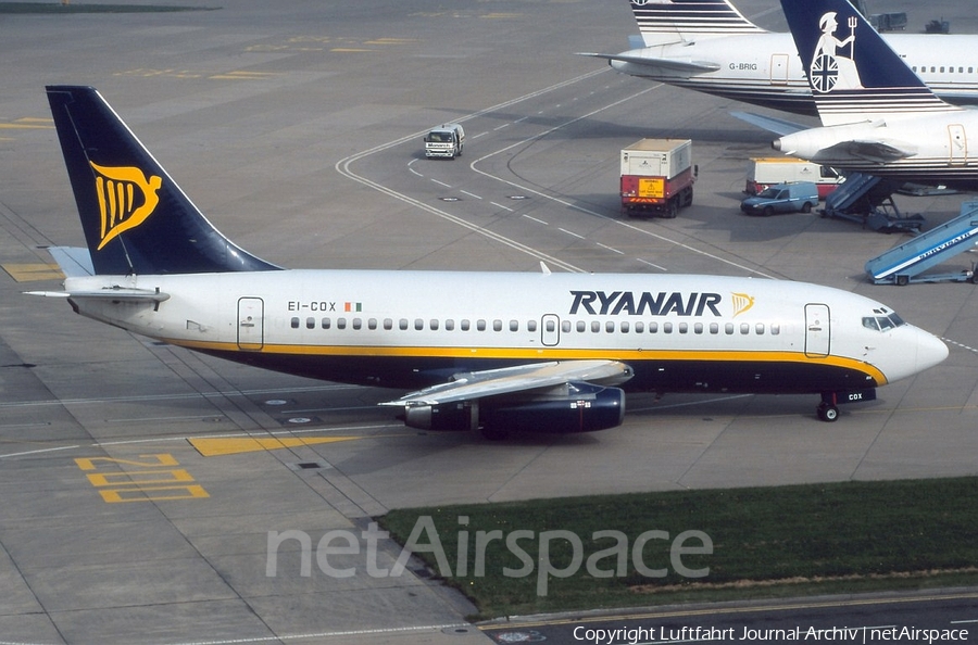 Ryanair Boeing 737-230(Adv) (EI-COX) | Photo 398031