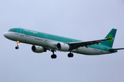 Aer Lingus Airbus A321-211 (EI-CPH) at  London - Heathrow, United Kingdom