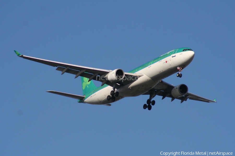 Aer Lingus Airbus A330-301 (EI-CRK) | Photo 577401