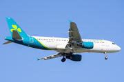 Aer Lingus Airbus A320-214 (EI-CVA) at  Madrid - Barajas, Spain