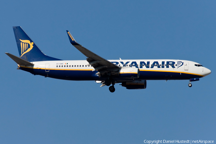 Ryanair Boeing 737-8AS (EI-DAE) | Photo 636241