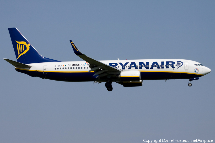 Ryanair Boeing 737-8AS (EI-DAJ) | Photo 550353