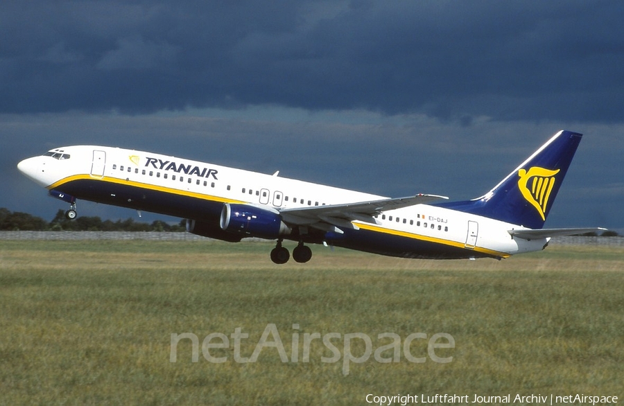 Ryanair Boeing 737-8AS (EI-DAJ) | Photo 401383