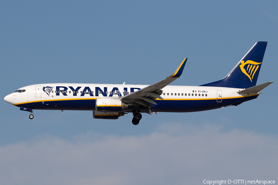Ryanair Boeing 737-8AS (EI-DAJ) | Photo 245290