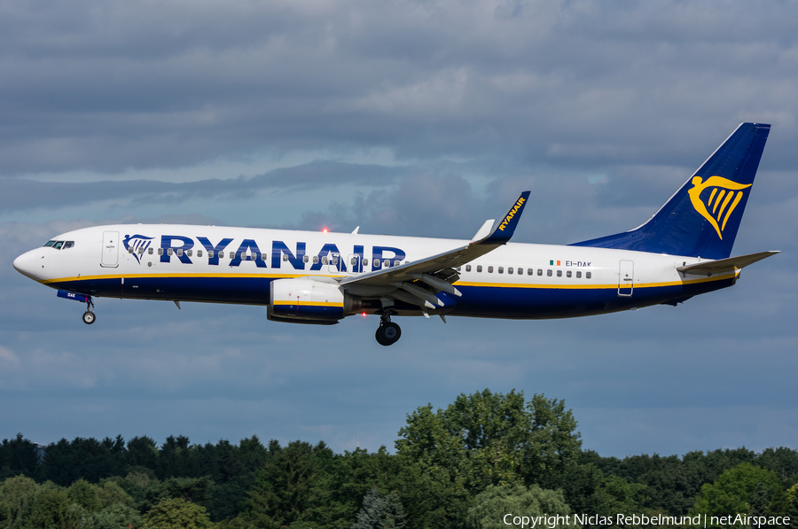 Ryanair Boeing 737-8AS (EI-DAK) | Photo 257667