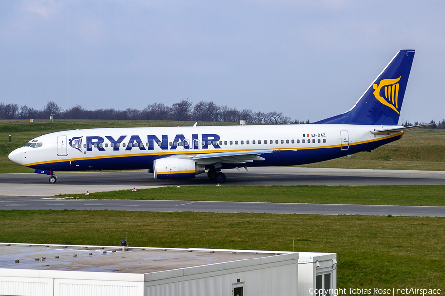 Ryanair Boeing 737-8AS (EI-DAZ) | Photo 540362