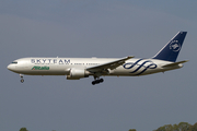 Alitalia Boeing 767-35H(ER) (EI-DBP) at  Rome - Fiumicino (Leonardo DaVinci), Italy