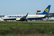 Ryanair Boeing 737-8AS (EI-DCP) at  Porto, Portugal