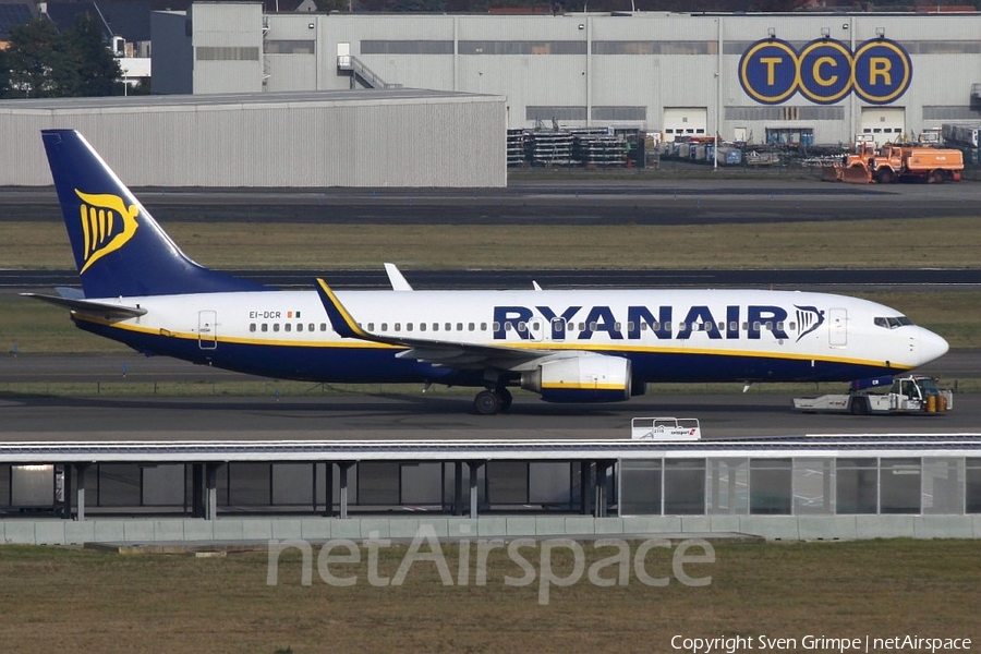Ryanair Boeing 737-8AS (EI-DCR) | Photo 132052
