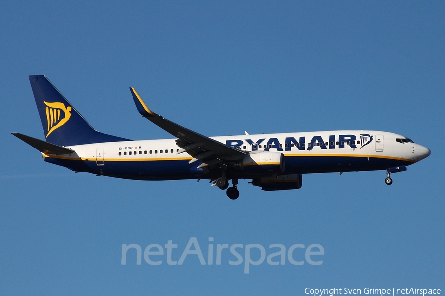 Ryanair Boeing 737-8AS (EI-DCR) | Photo 66621