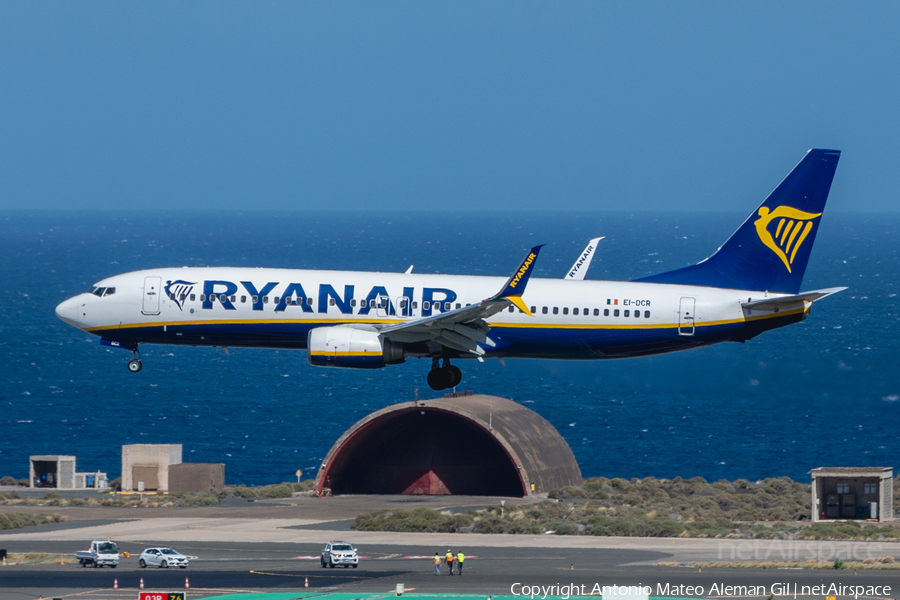 Ryanair Boeing 737-8AS (EI-DCR) | Photo 623757