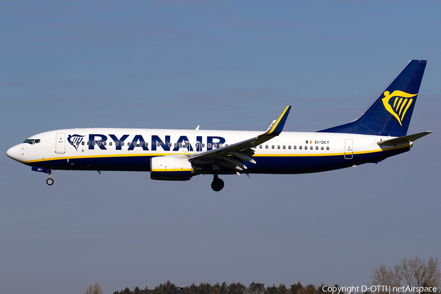 Ryanair Boeing 737-8AS (EI-DCY) | Photo 561725