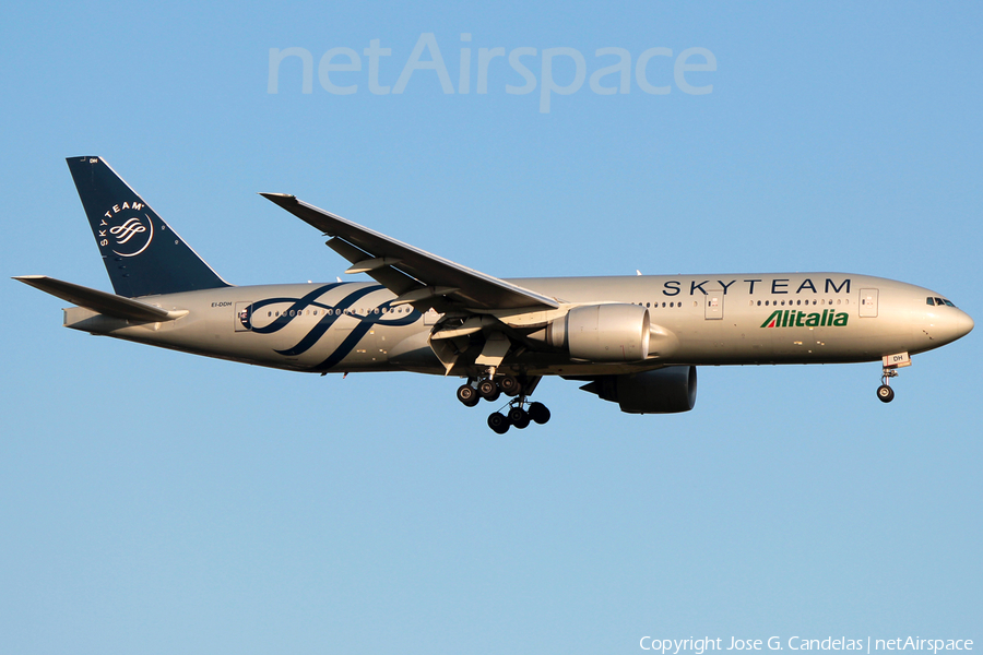 Alitalia Boeing 777-243(ER) (EI-DDH) | Photo 113075