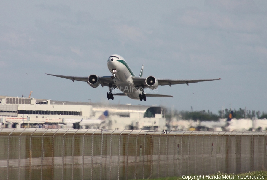 Alitalia Boeing 777-243(ER) (EI-DDH) | Photo 297611