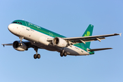 Aer Lingus Airbus A320-214 (EI-DEK) at  London - Heathrow, United Kingdom