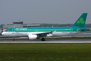 Aer Lingus Airbus A320-214 (EI-DEK) at  Vienna - Schwechat, Austria