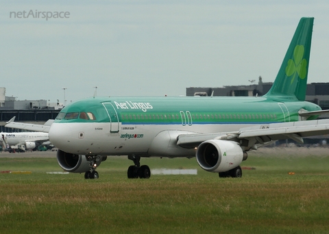 Aer Lingus Airbus A320-214 (EI-DEN) at  Dublin, Ireland