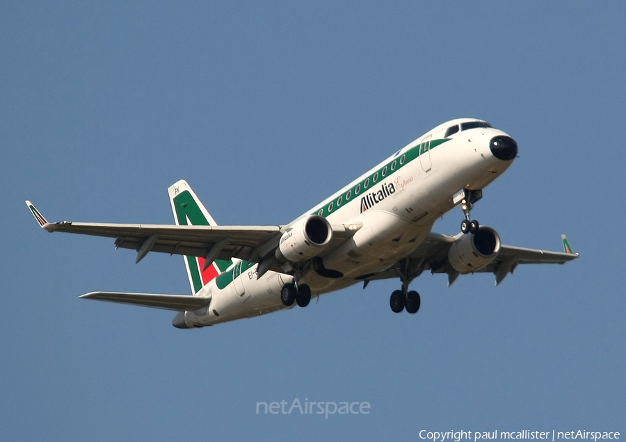 Alitalia Express Embraer ERJ-170LR (ERJ-170-100LR) (EI-DFK) | Photo 3330