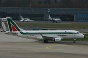 Alitalia Express Embraer ERJ-170LR (ERJ-170-100LR) (EI-DFL) at  Dusseldorf - International, Germany