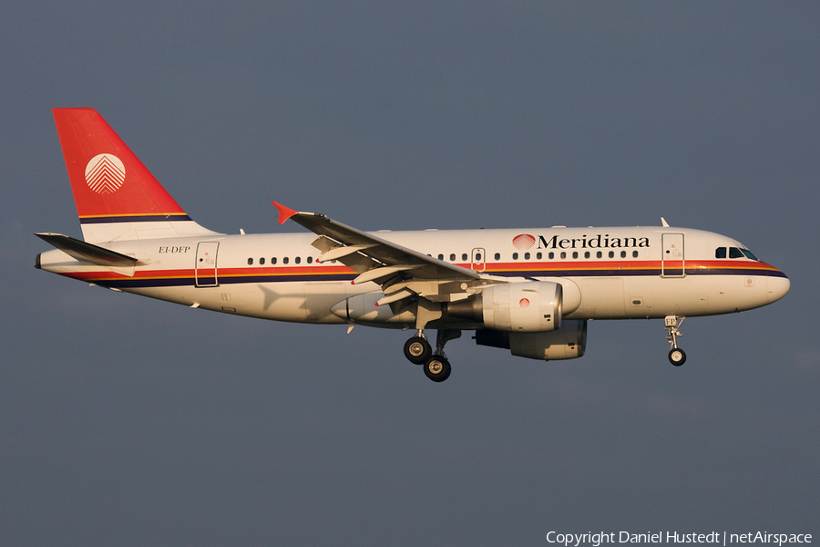 Meridiana Airbus A319-112 (EI-DFP) | Photo 542914