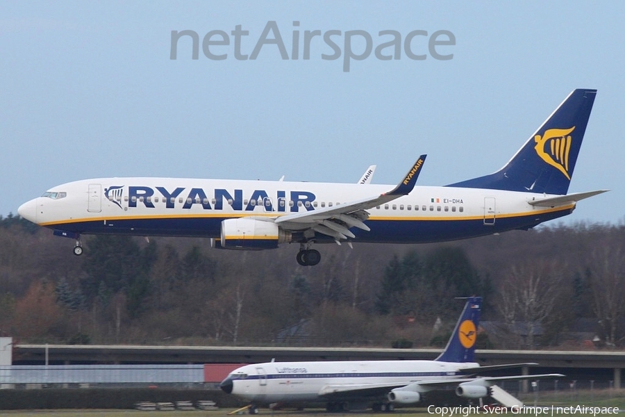 Ryanair Boeing 737-8AS (EI-DHA) | Photo 63297