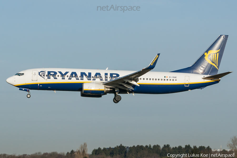 Ryanair Boeing 737-8AS (EI-DHE) | Photo 221444