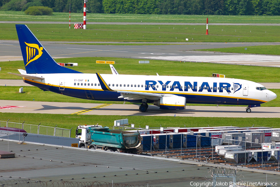 Ryanair Boeing 737-8AS (EI-DHF) | Photo 163537
