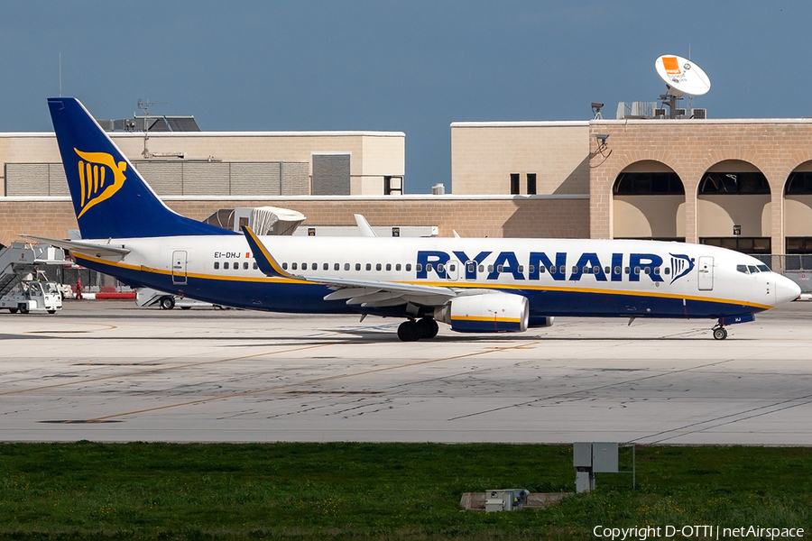 Ryanair Boeing 737-8AS (EI-DHJ) | Photo 241713