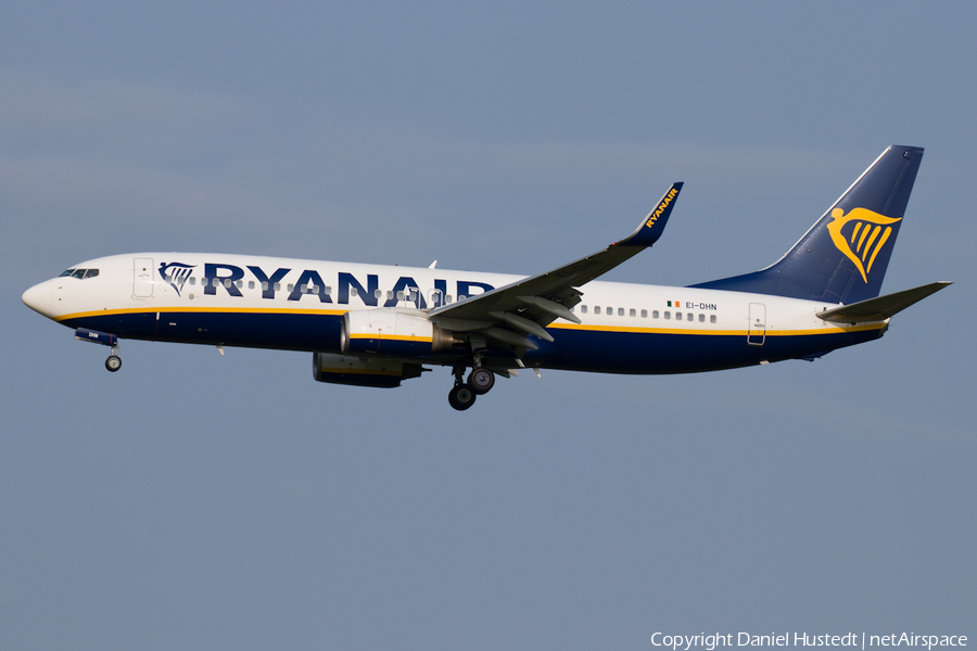 Ryanair Boeing 737-8AS (EI-DHN) | Photo 646491