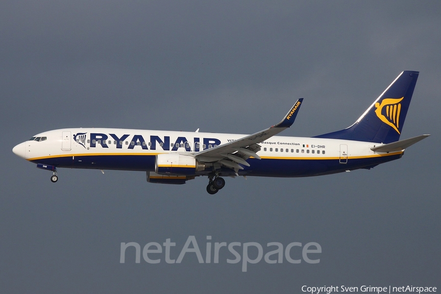 Ryanair Boeing 737-8AS (EI-DHR) | Photo 322724